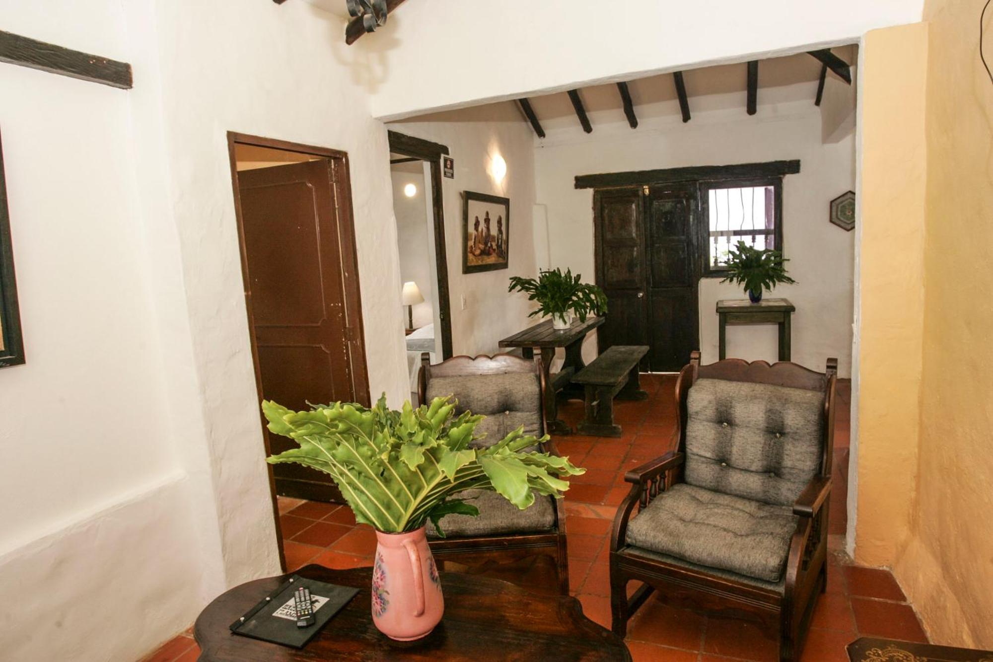 Hacienda Flamingo Guest House บียาเดเลย์บา ภายนอก รูปภาพ